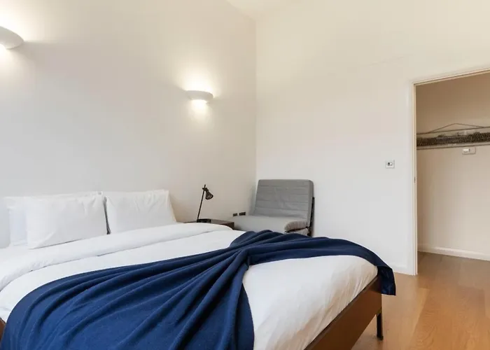 Beautiful 1 Bedroom Apartment In Shepherd\'S Bush